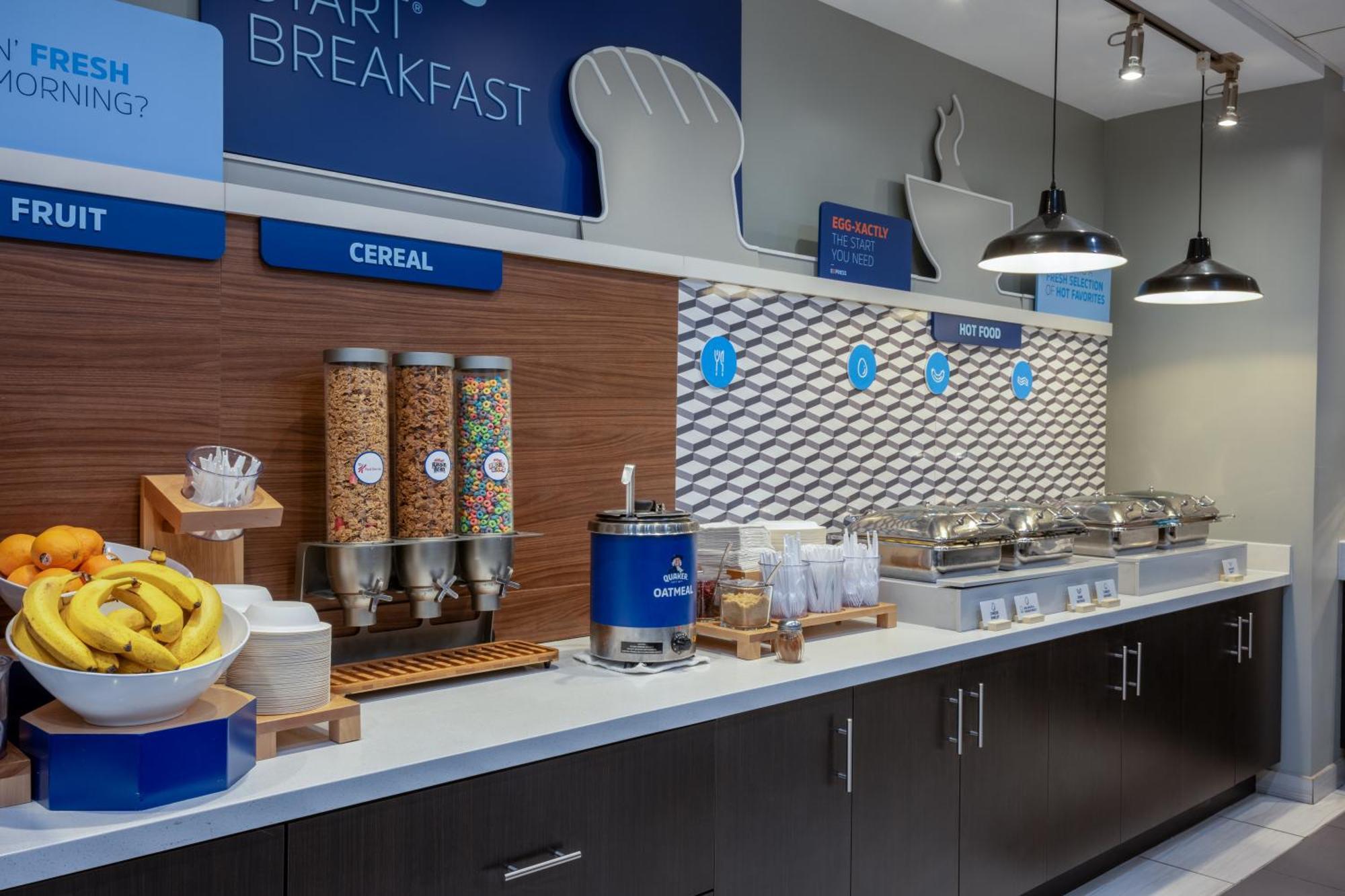 Holiday Inn Express & Suites - Gilbert - Mesa Gateway Airport المظهر الخارجي الصورة